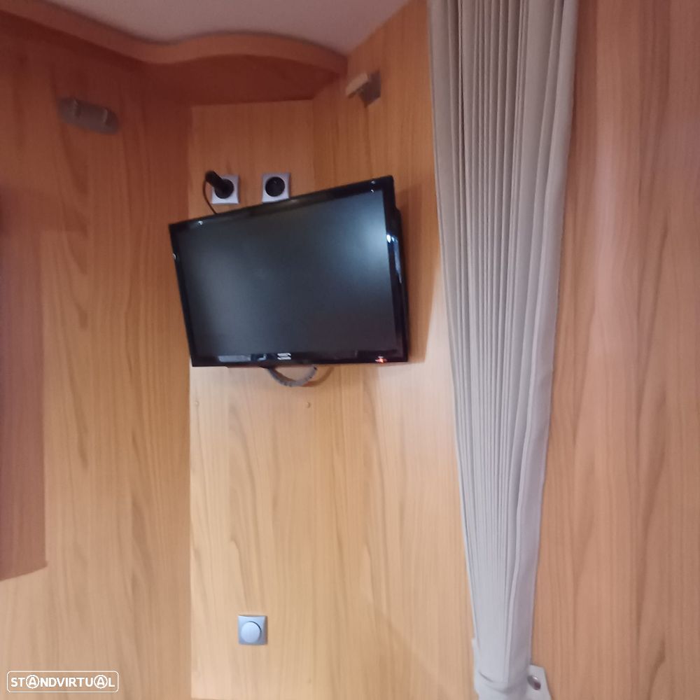 Fiat Ducato Burstner Solano - 24