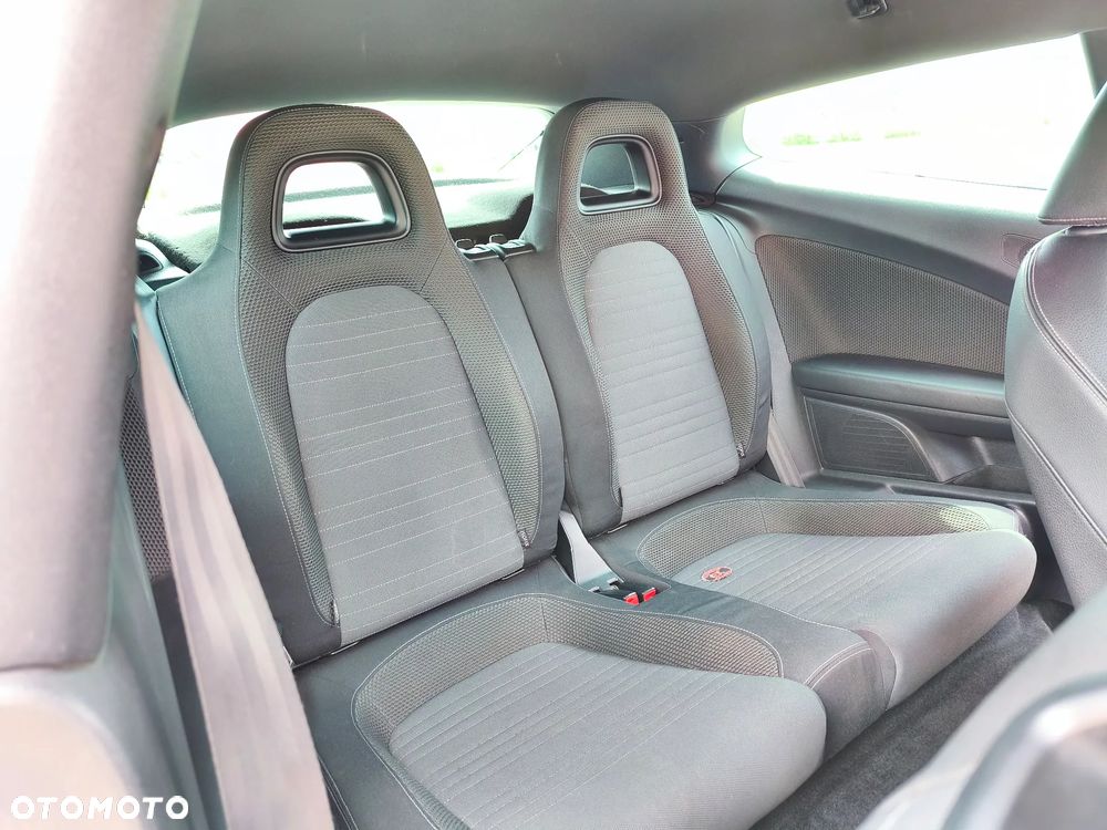 Volkswagen Scirocco - 11