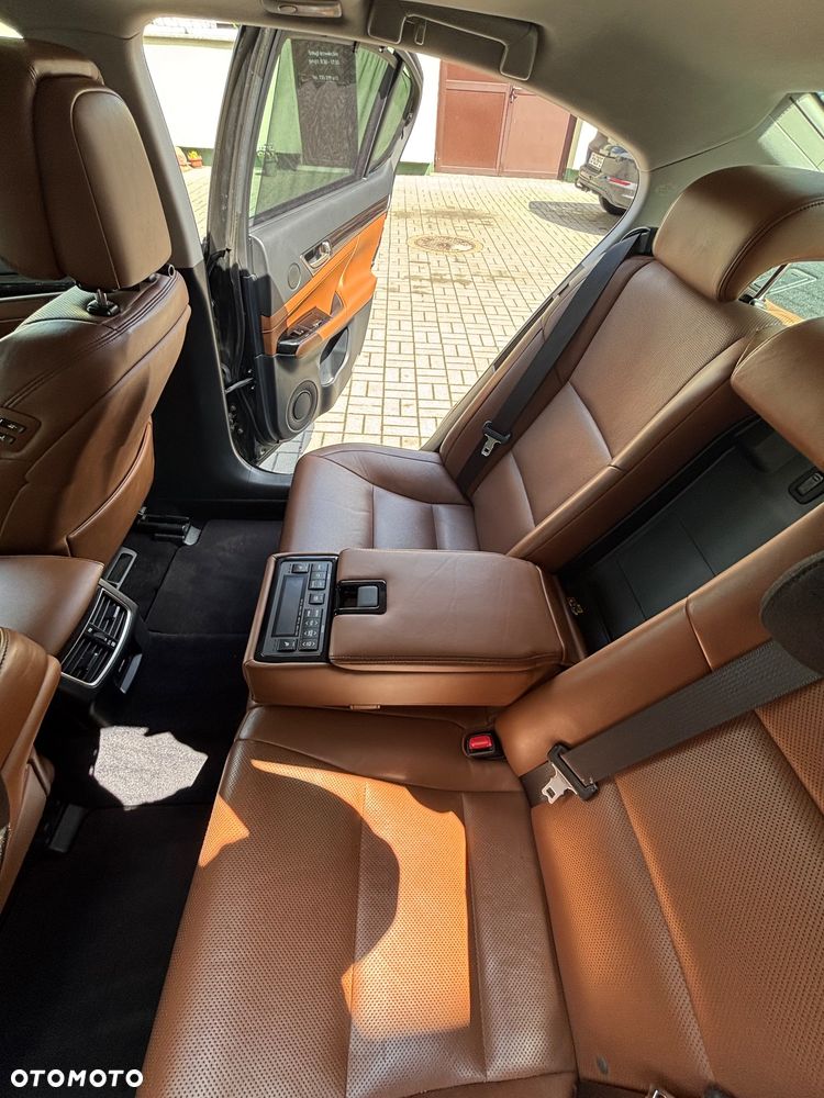 Lexus GS 450h Prestige + - 22
