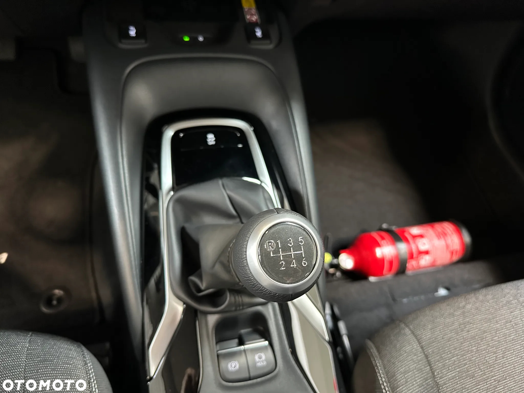 Toyota Corolla 1.5 Comfort - 15