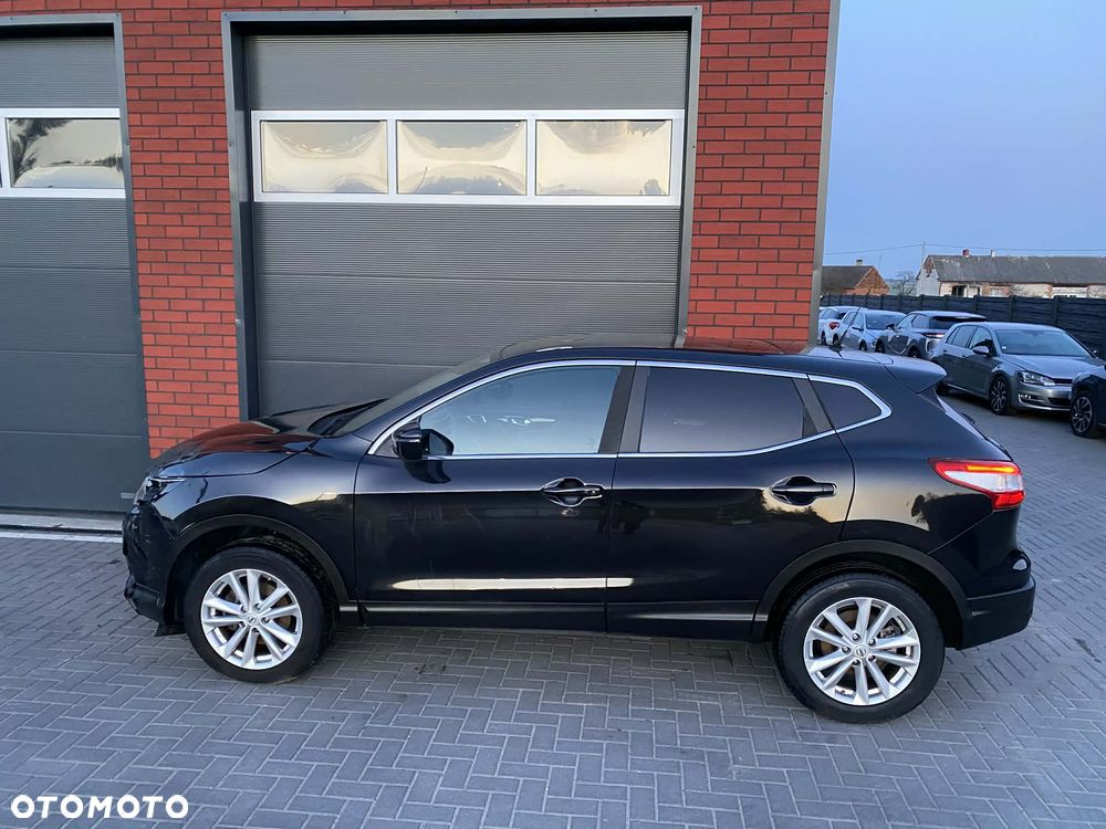 Nissan Qashqai 1.2 DIG-T N-Connecta - 32