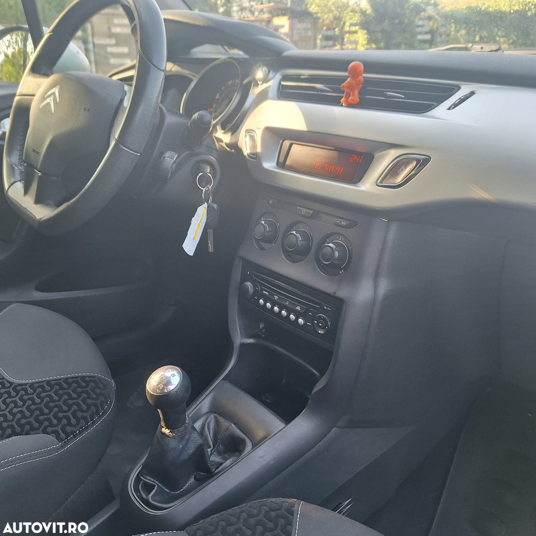 Citroën C3 HDi 70 FAP Attraction - 8