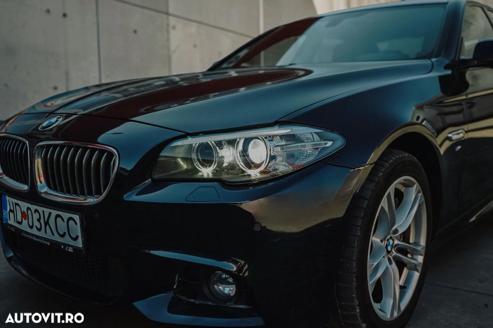 BMW Seria 5 530d xDrive AT - 17