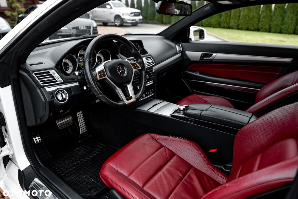 Mercedes-Benz Klasa E 250 7G-TRONIC - 15