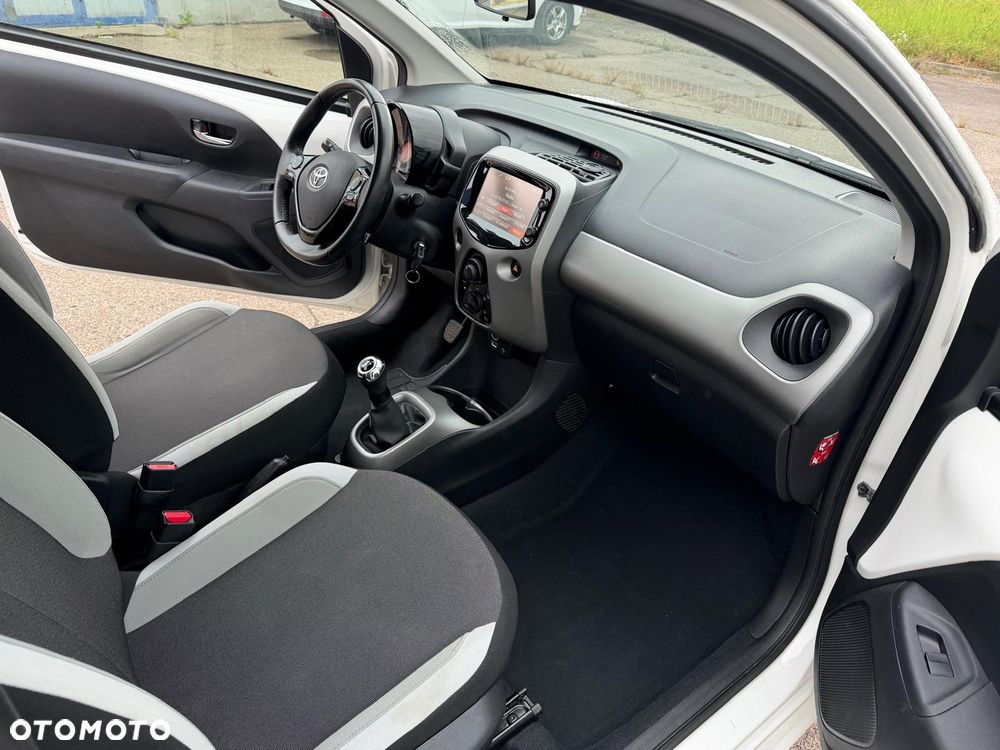 Toyota Aygo - 11
