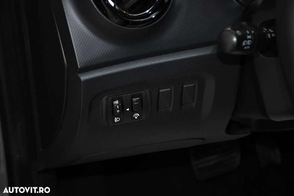 Renault Captur dCi 90 EDC Dynamique - 23