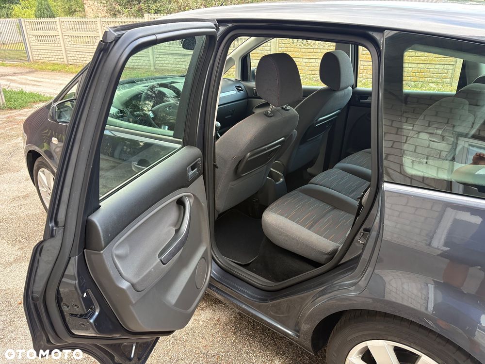 Ford Focus C-Max - 22