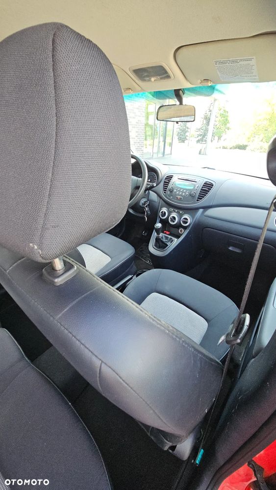 Hyundai i10 - 10