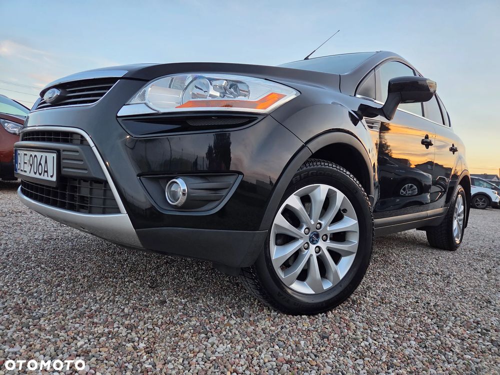 Ford Kuga 2.0 TDCi 2x4 Titanium - 5