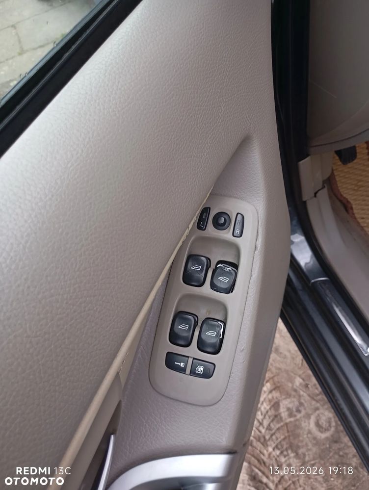 Volvo XC 90 2.4 D5 - 8