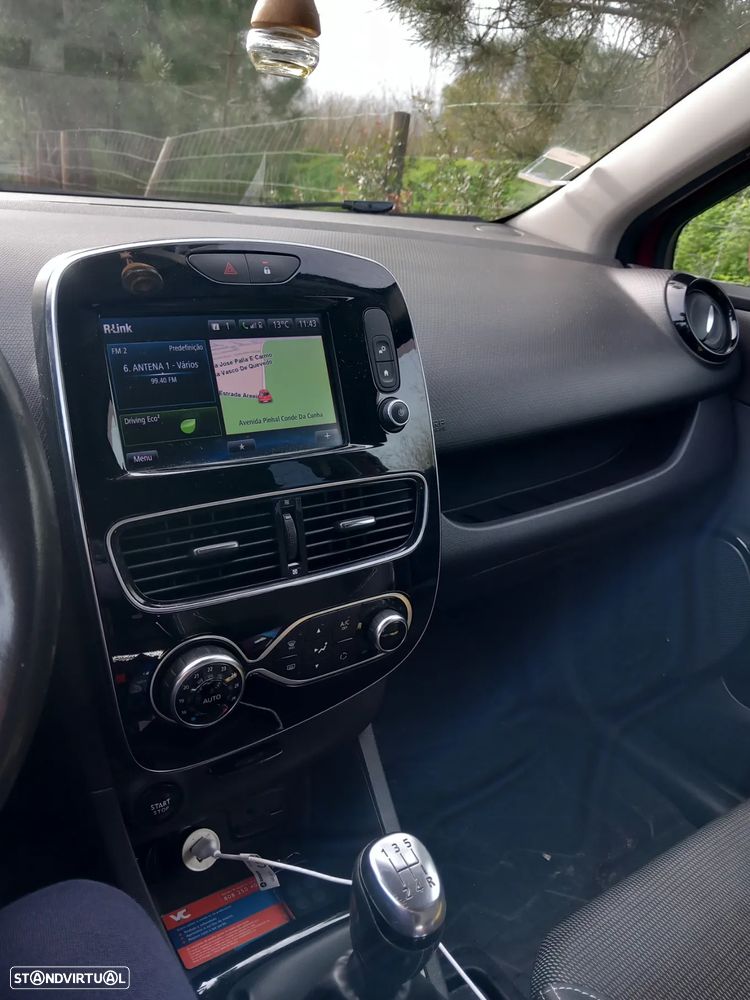 Renault Clio 1.5 dci comercial - 10