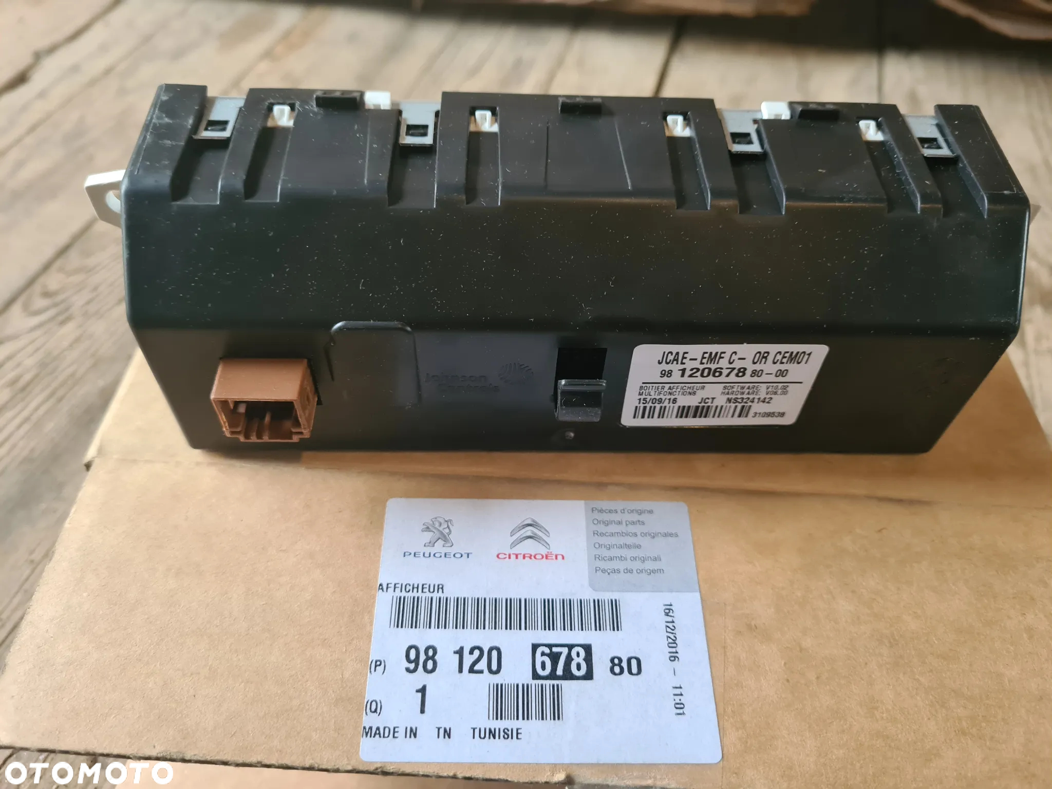 Citroen C-Elysee wyświetlacz 9812067880 - 2