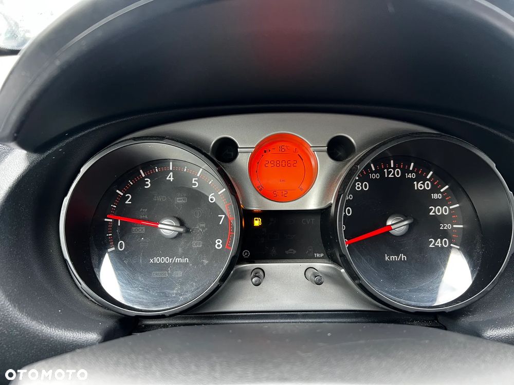 Nissan Qashqai 2.0 Lounge - 25