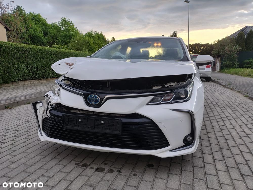 Toyota Corolla - 2