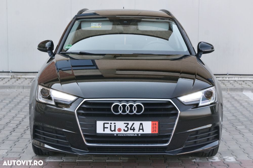 Audi A4 2.0 TDI S tronic - 1