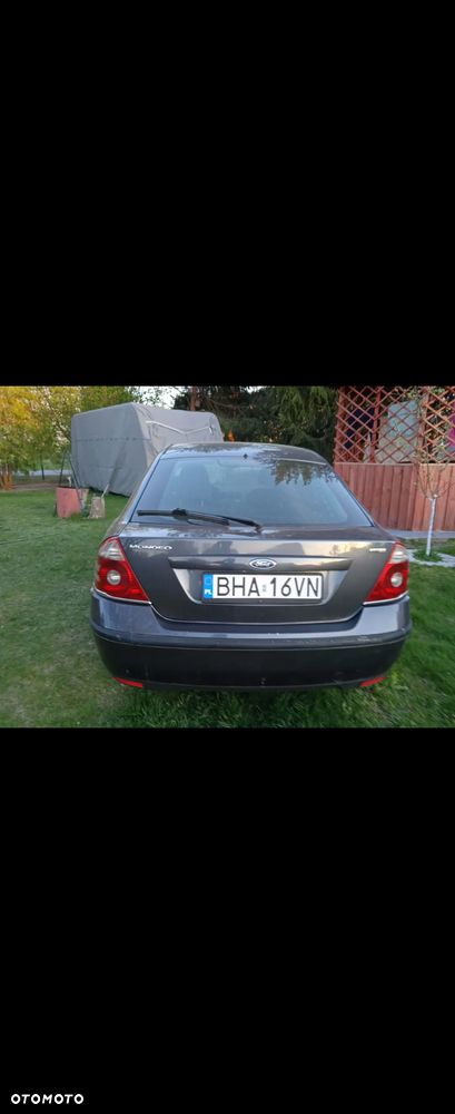 Ford Mondeo 2.0 TDCI Ambiente - 2