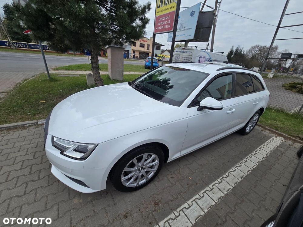 Audi A4 Avant 2.0 TDI Quattro S tronic - 1