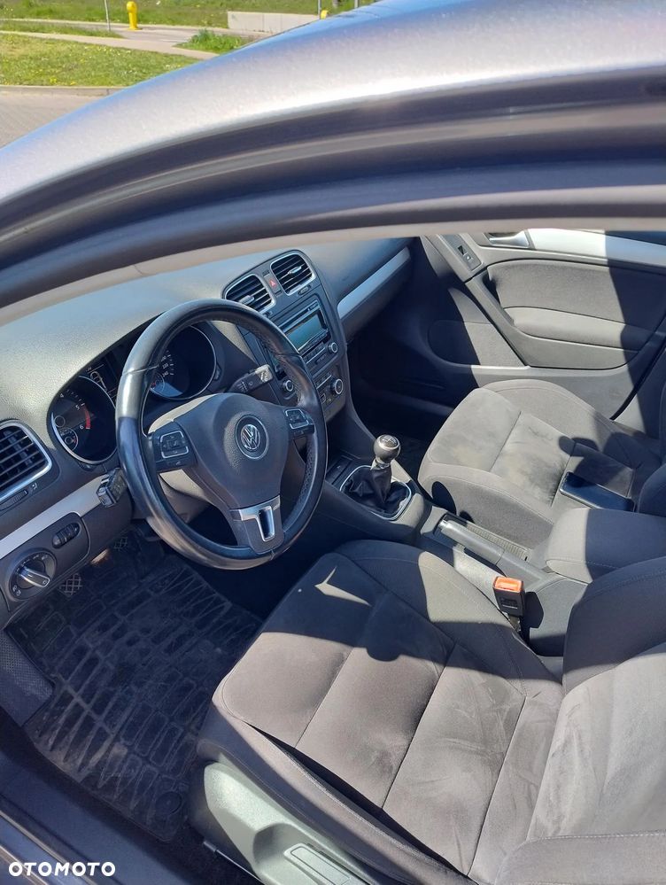 Volkswagen Golf VI 1.6 TDI Comfortline - 12