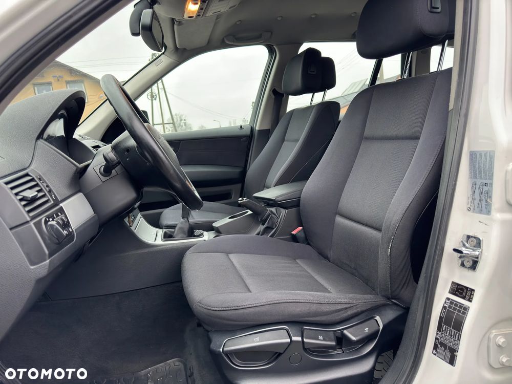 BMW X3 xDrive20d - 16