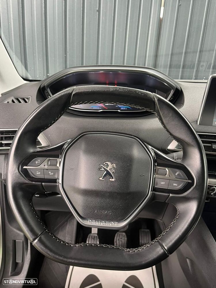 Peugeot 3008 1.5 BlueHDi Active - 9