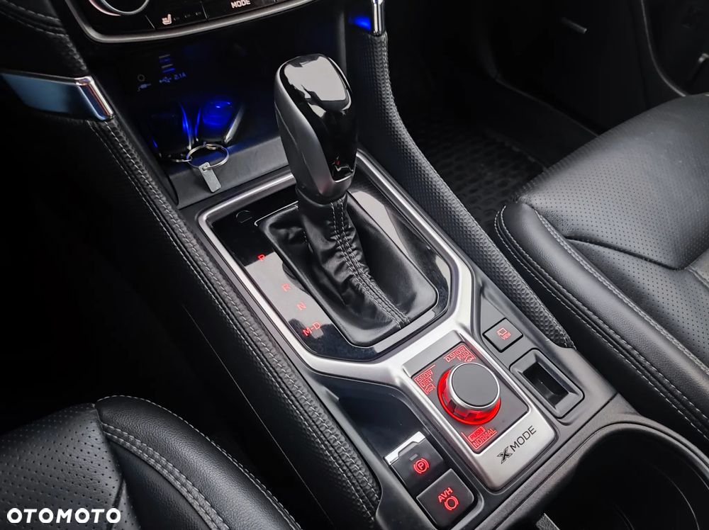 Subaru Forester 2.0i-L Platinum Black Edition EyeSight Lineartronic - 19