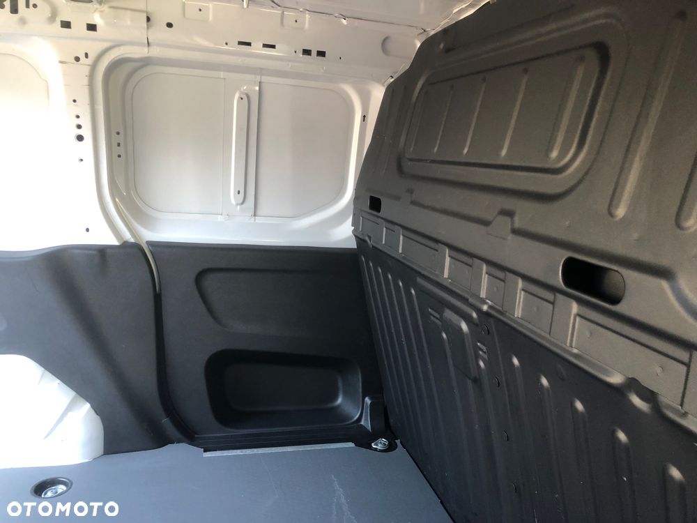 Toyota Proace City L2 1,5-l Meister - 12