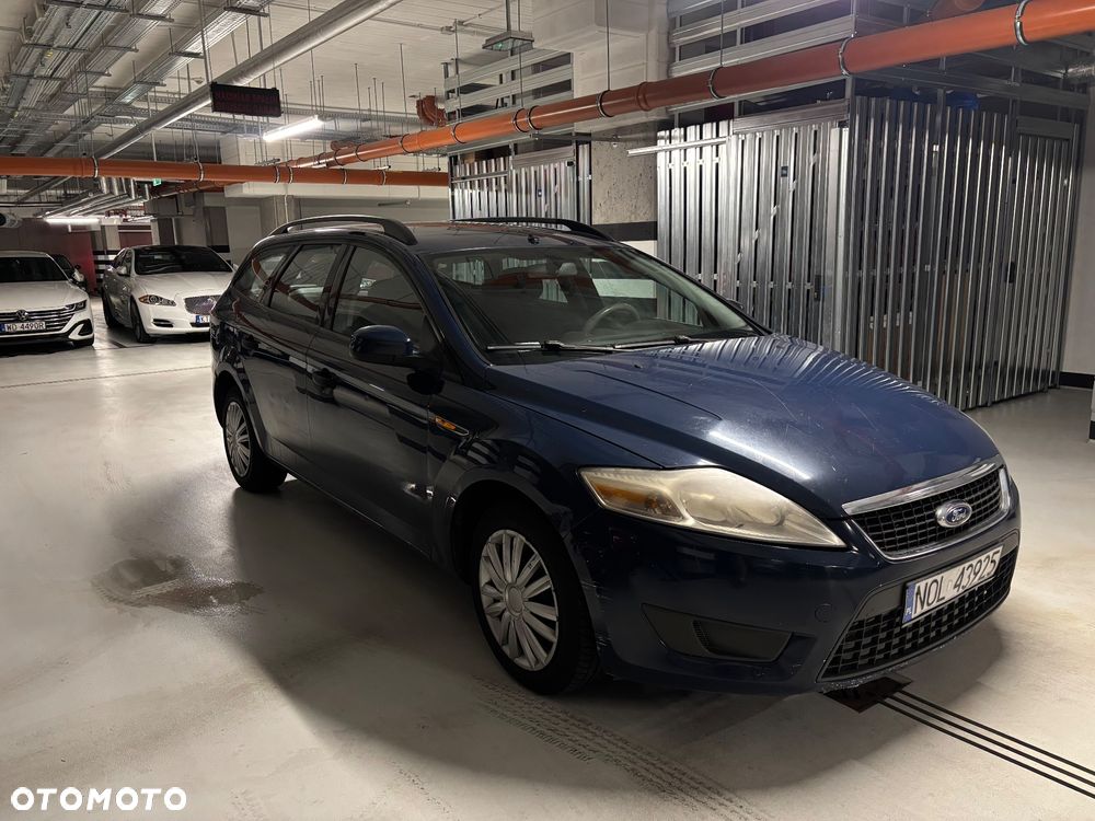 Ford Mondeo 2.0 TDCi Ambiente - 8