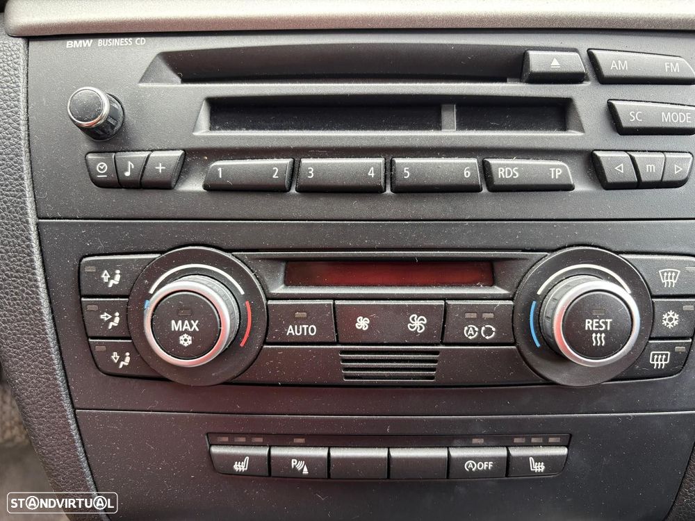 BMW 118 d Line Sport - 24
