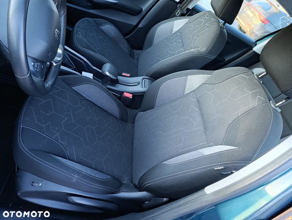 Peugeot 2008 PureTech 82 Active - 10