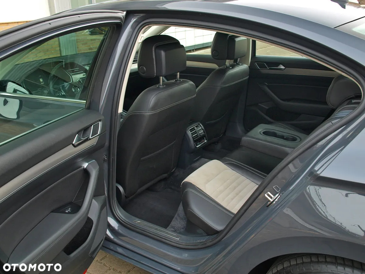 Volkswagen Passat 1.8 TSI BMT Highline - 8