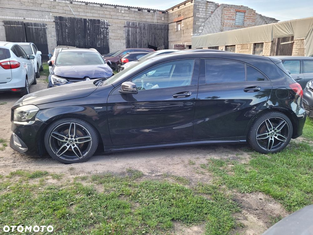 Mercedes-Benz Klasa A 180 (BlueEFFICIENCY) 7G-DCT AMG Sport - 7