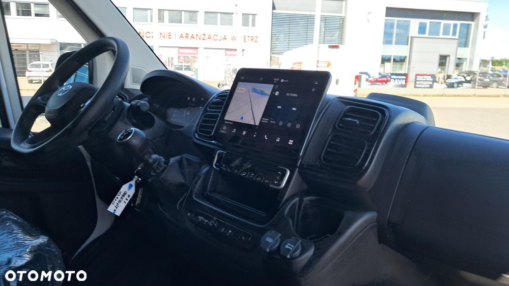 Toyota Proace MAX - 19