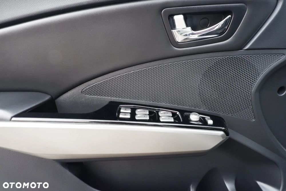 SsangYong/KGM Tivoli 1.6 Sharp - 24