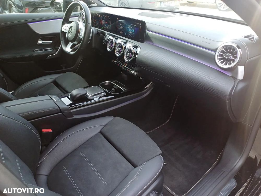 Mercedes-Benz A - 23
