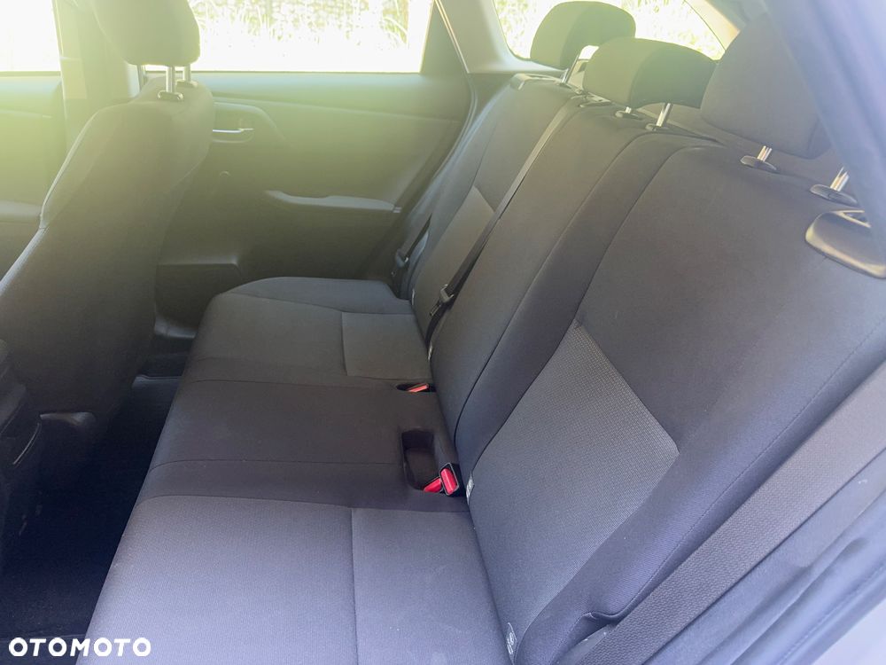 Toyota Auris 1.6 Active - 11