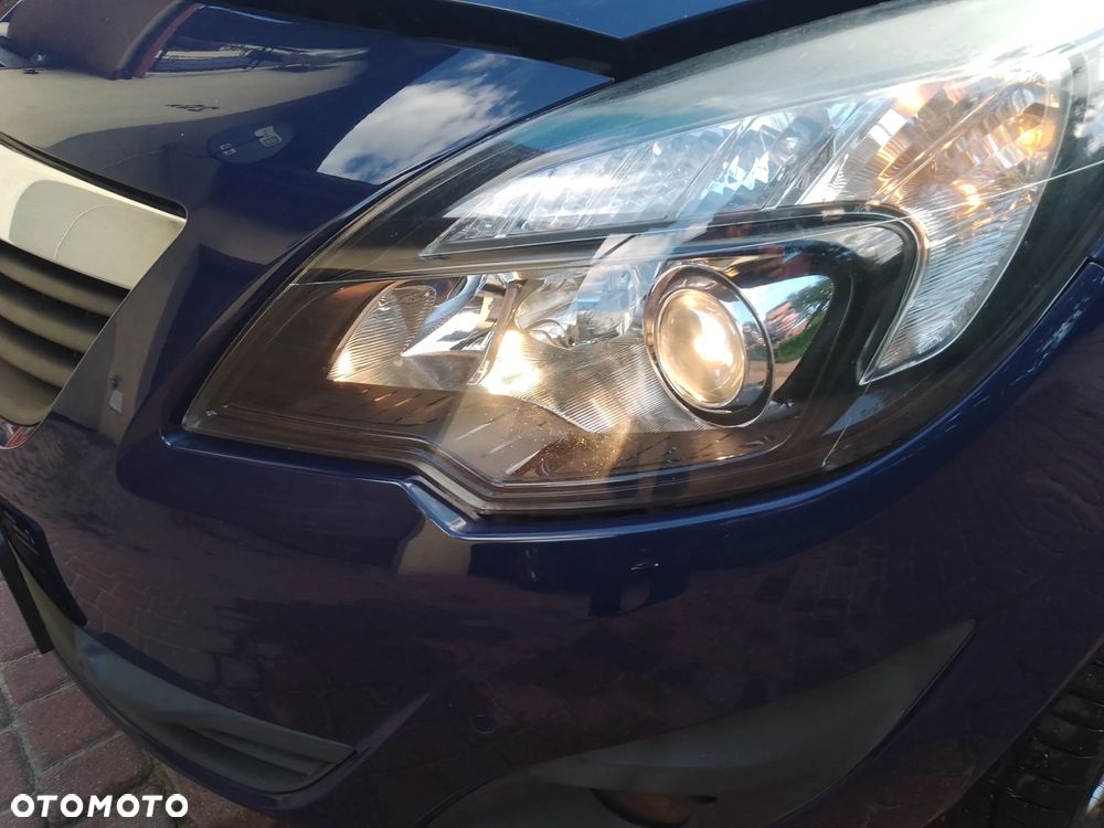 Opel Meriva 1.4 T Cosmo - 15