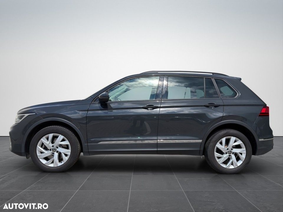 Volkswagen Tiguan - 6
