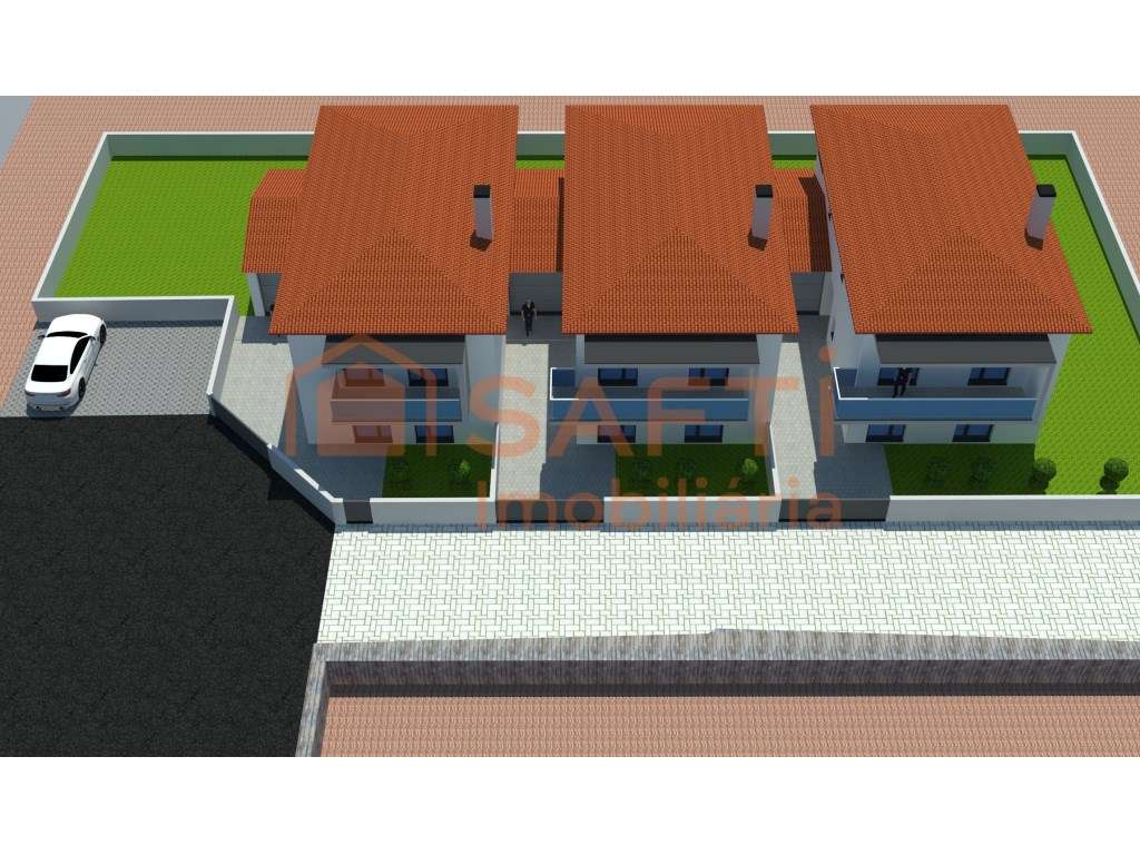 Moradia Geminada T3+1 Nova | Espaço Exterior e Garagem - Grande imagem: 3/10