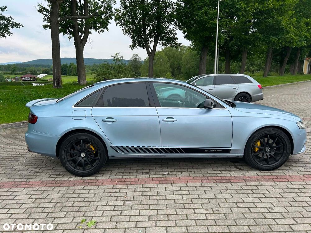 Audi A4 Limousine - 2