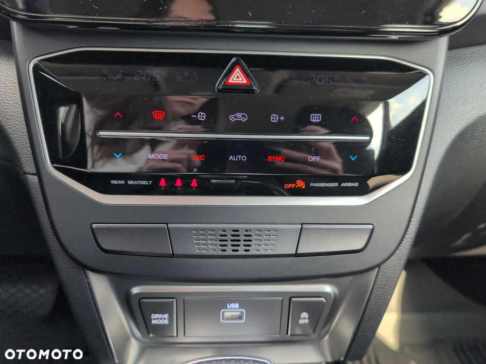 SsangYong/KGM Tivoli Grand 1.5 T-GDI Adventure - 29