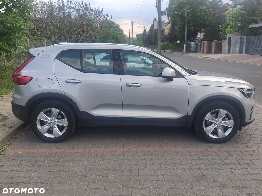 Volvo XC 40 B3 Core - 4