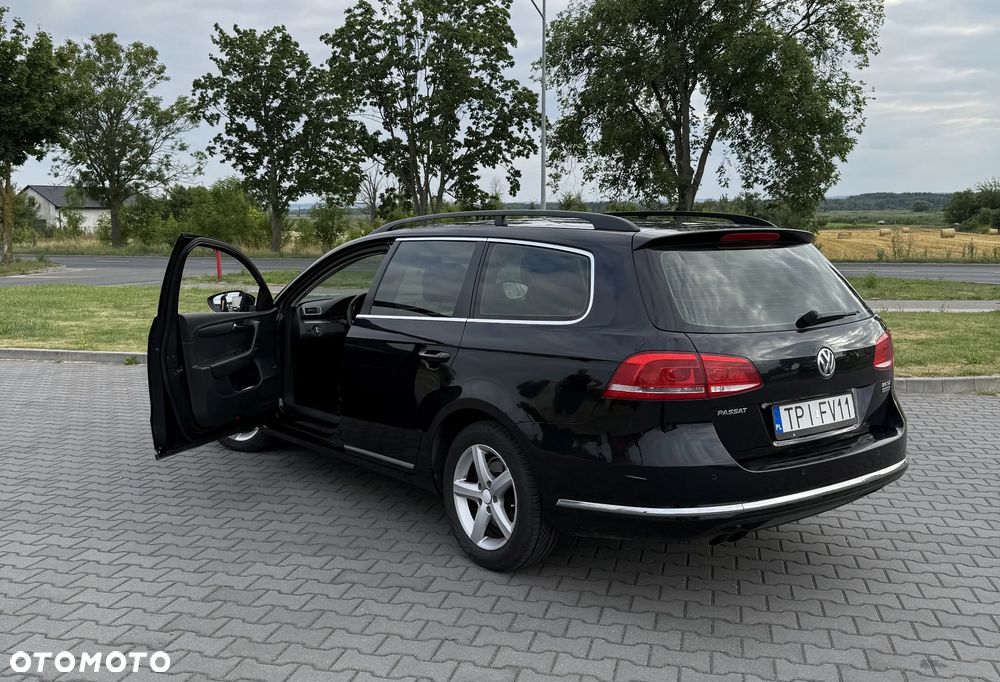 Volkswagen Passat 2.0 TDI BlueMotion Technology Comfortline - 2