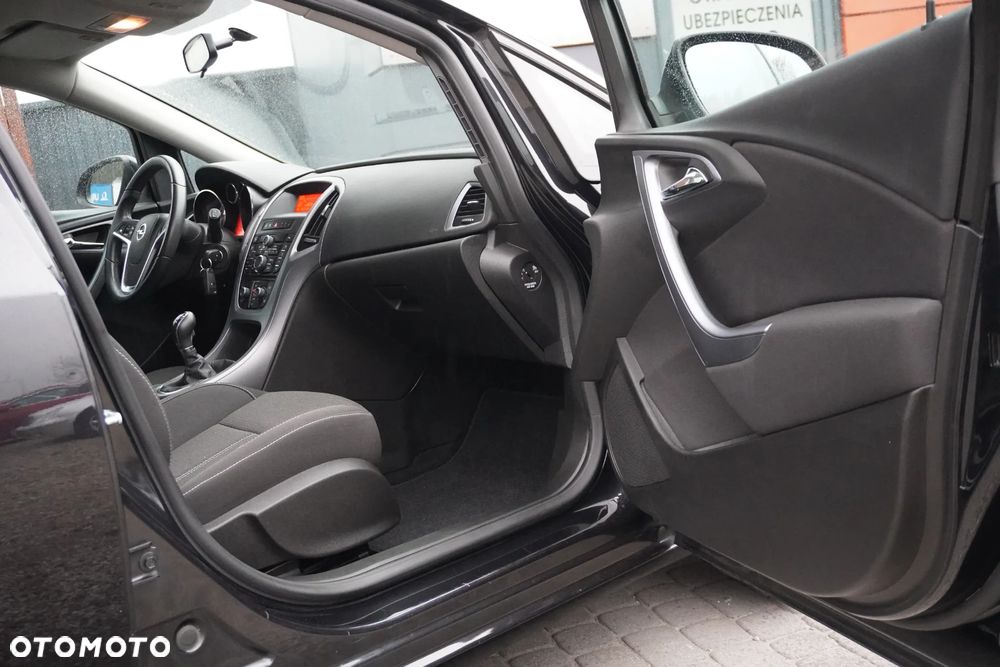 Opel Astra 1.6 Style - 25