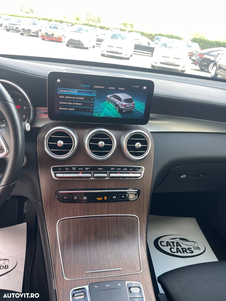 Mercedes-Benz GLC 220 d 4MATIC 9G-TRONIC - 35