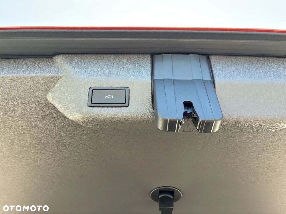 Volkswagen Multivan 2.0 TSI L2 Edition DSG - 26