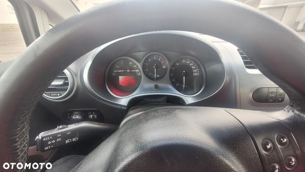 Seat Leon 1.6 Stylance - 1