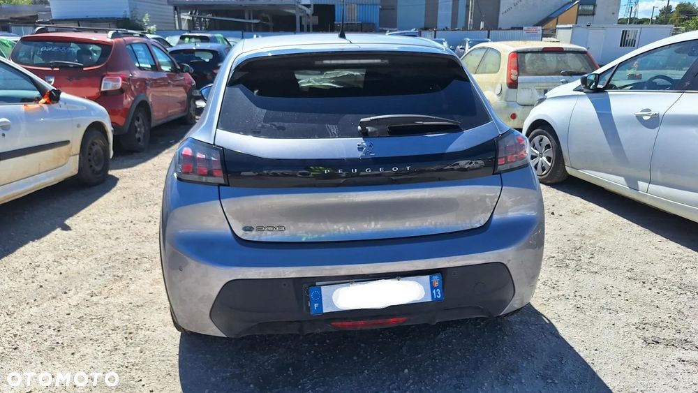 Peugeot 208 Elektromotor 136 Allure - 10