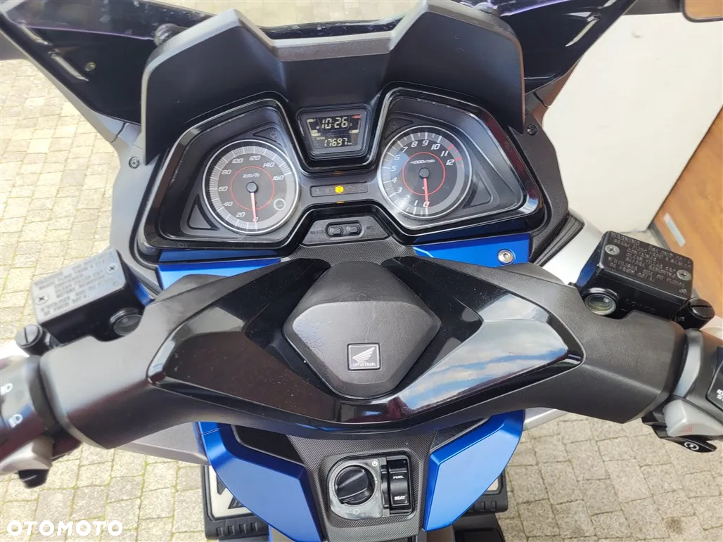 Honda NSS - 10