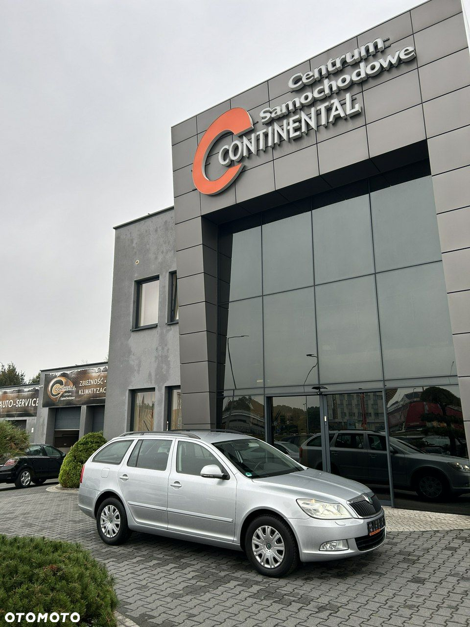 Skoda Octavia 1.6 TDI DPF Ambition - 4