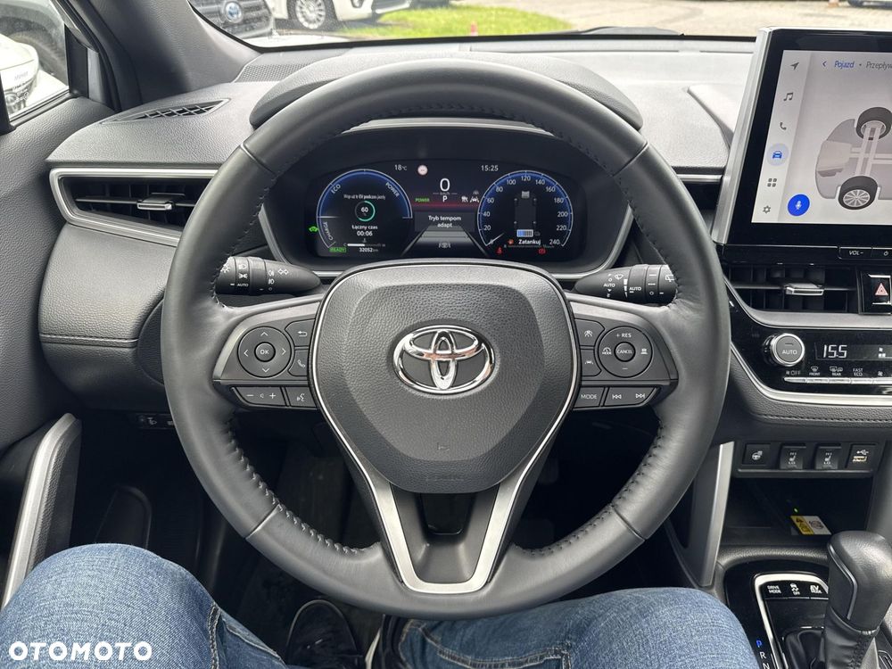 Toyota Corolla Cross 2.0 Hybrid Style AWD - 12